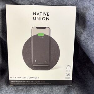 Native Union black Dock Wireless fast Charger optimal angle easy access & cable